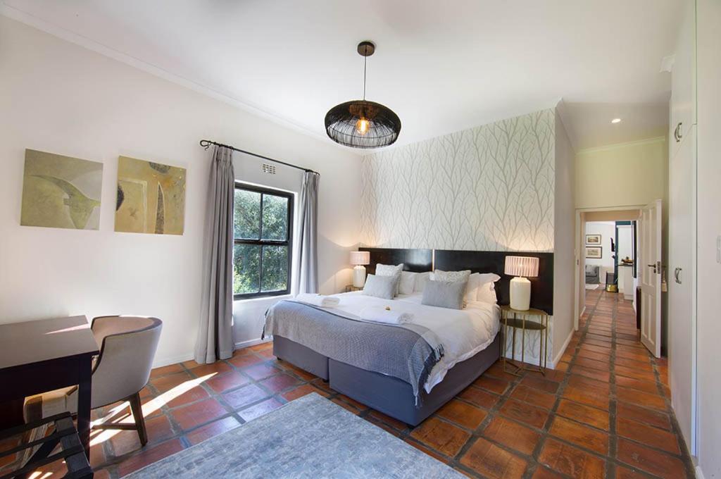 Bartinney Private Cellar Banhoek Stellenbosch Extérieur photo